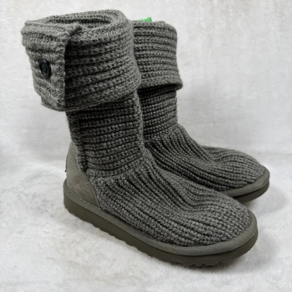 UGG Australia Cardy Grey‎ Knit Button Boots S/N 5649 Kids Size 2 Mens 2